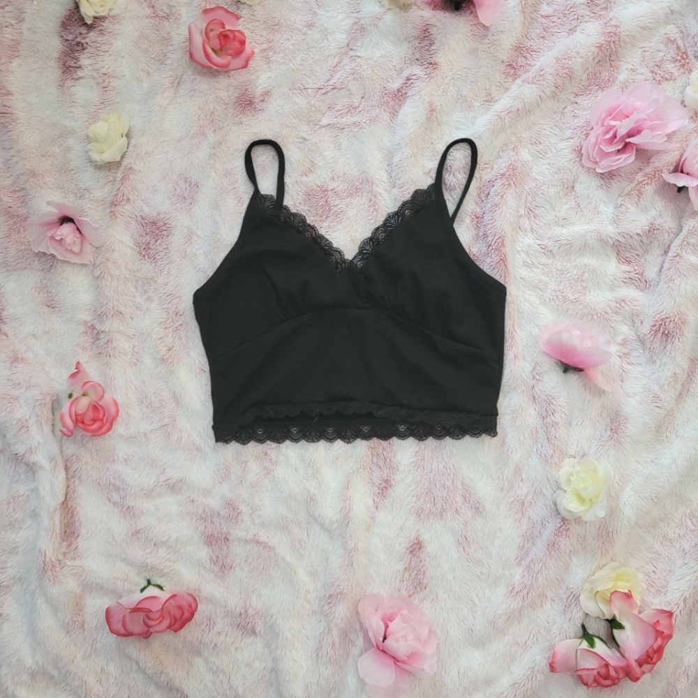 Contrast lace cami top black